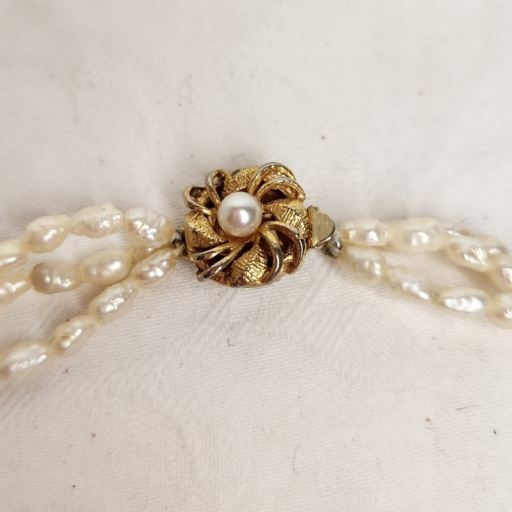 Triple Strand Rice Pearl Necklace - Picture 4 of 7